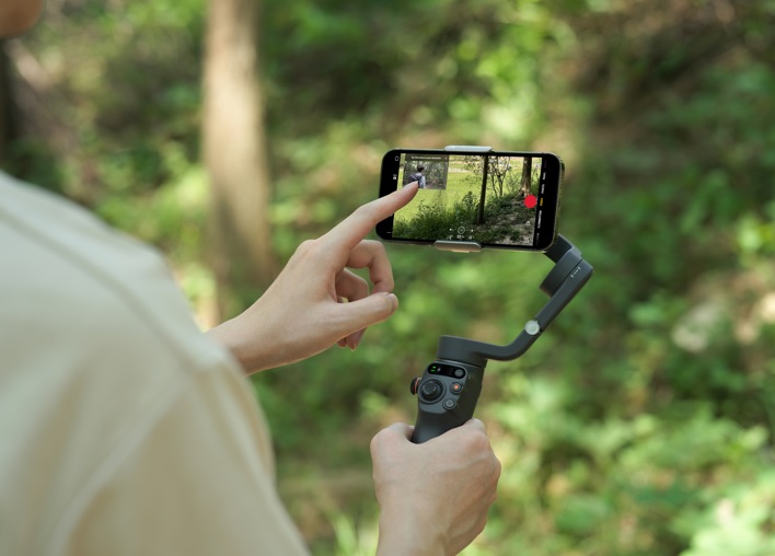 DJI OSMO MOBILE 6