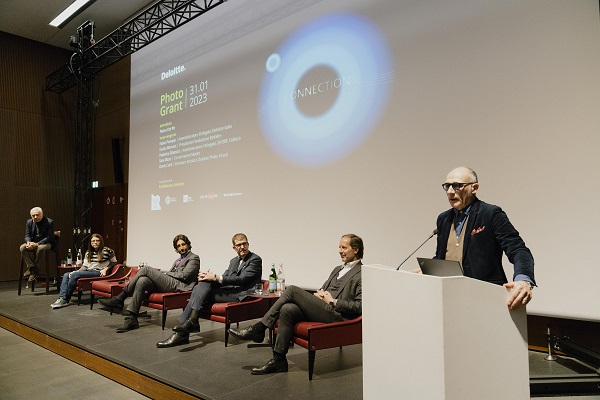 Deloitte Photo Grant . La presentazione