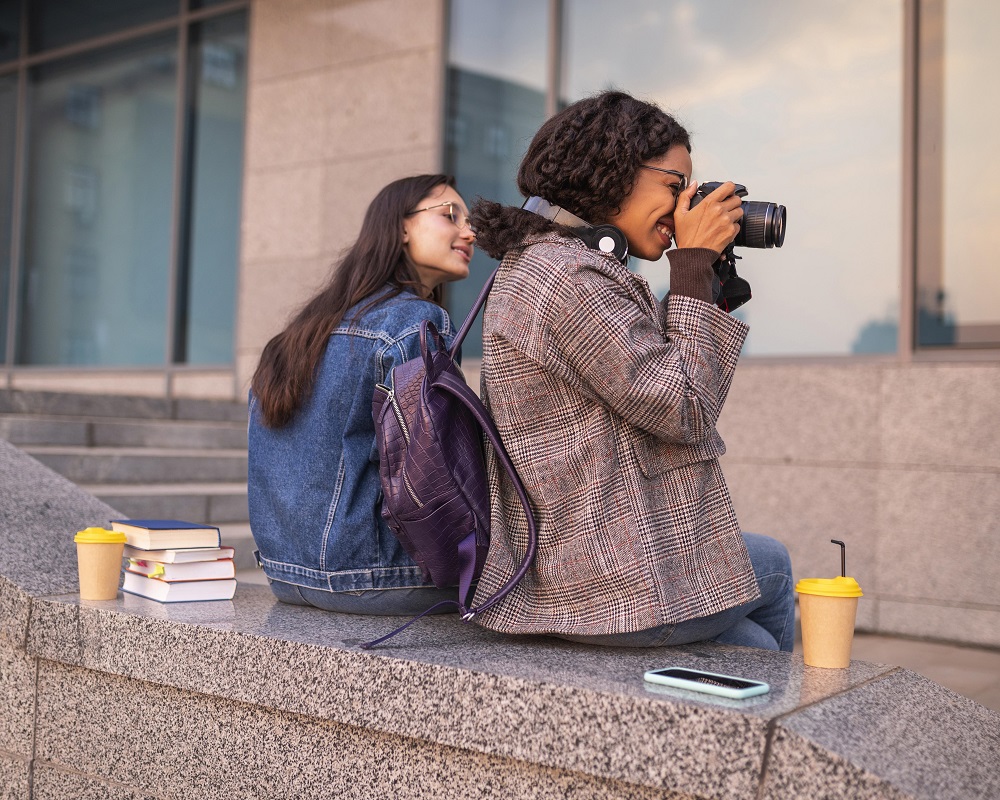 FotoNews - La Biennale dei Giovani Fotografi